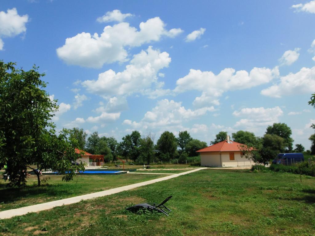 Pusztaeldorado Tiszagyenda Esterno foto